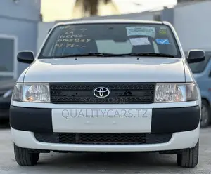 Toyota Probox 2013 Silver