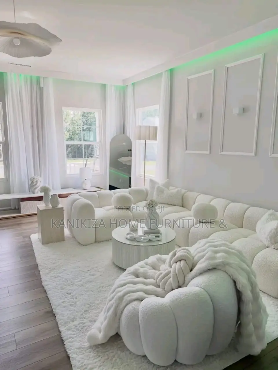 Sofa Set Ya L Ya Bubble Watu 4 Na Single Sofa Ya Mtu 1 ,Coffee Table