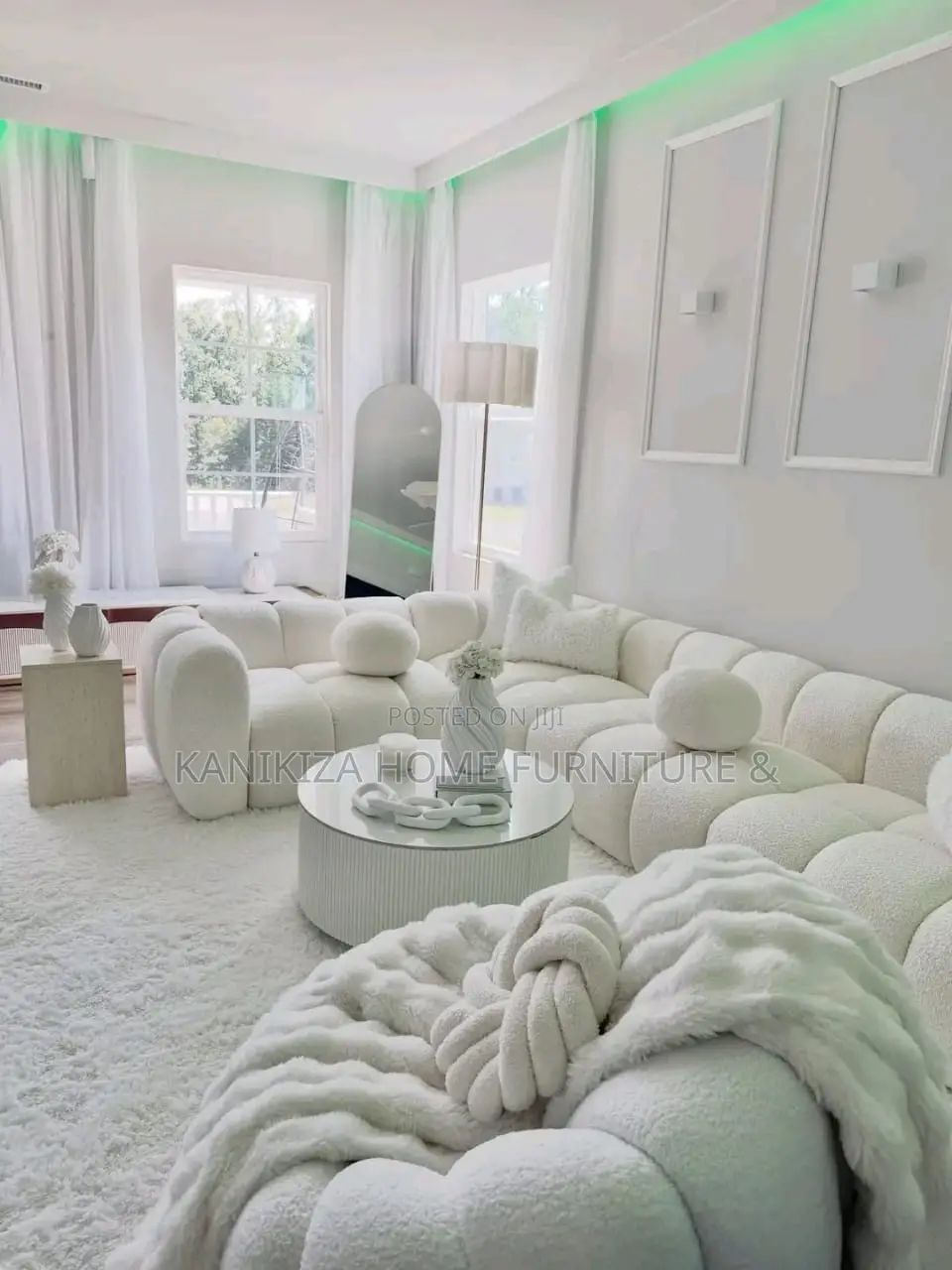 Sofa Set Ya L Ya Bubble Watu 4 Na Single Sofa Ya Mtu 1 ,Coffee Table