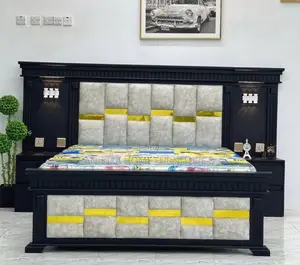 Kitanda Cha Mbao Mixer Bedsofa 5/6 Na Bedside Zake Mbili