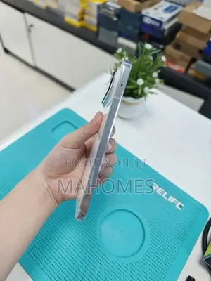 New Mobile Phone 256 GB White