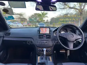 Mercedes-Benz C-Class C 200 Kompressor (S204) 2008 Black