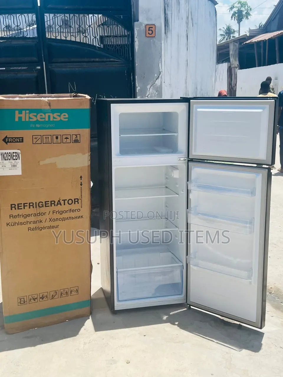 Hisense Refrigerator 205l