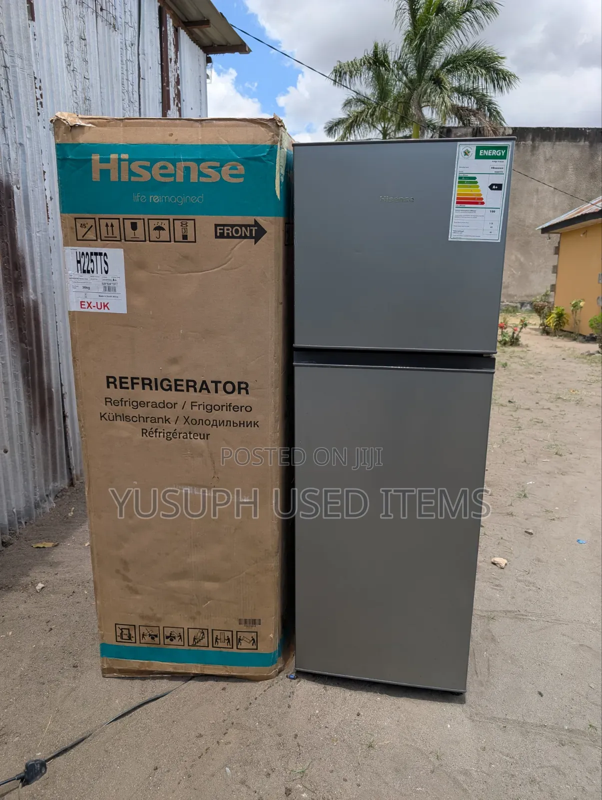 Hisense Fridge 154l Full Box