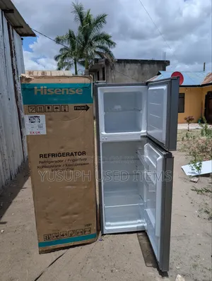 Hisense Fridge 154l Full Box
