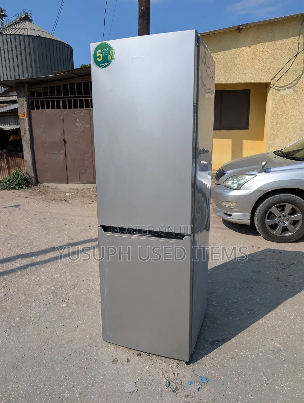 Hisense 321l Refrigerator