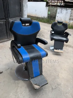 Kiti Cha Saloon