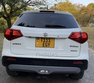 Suzuki Grand Vitara 2015 White
