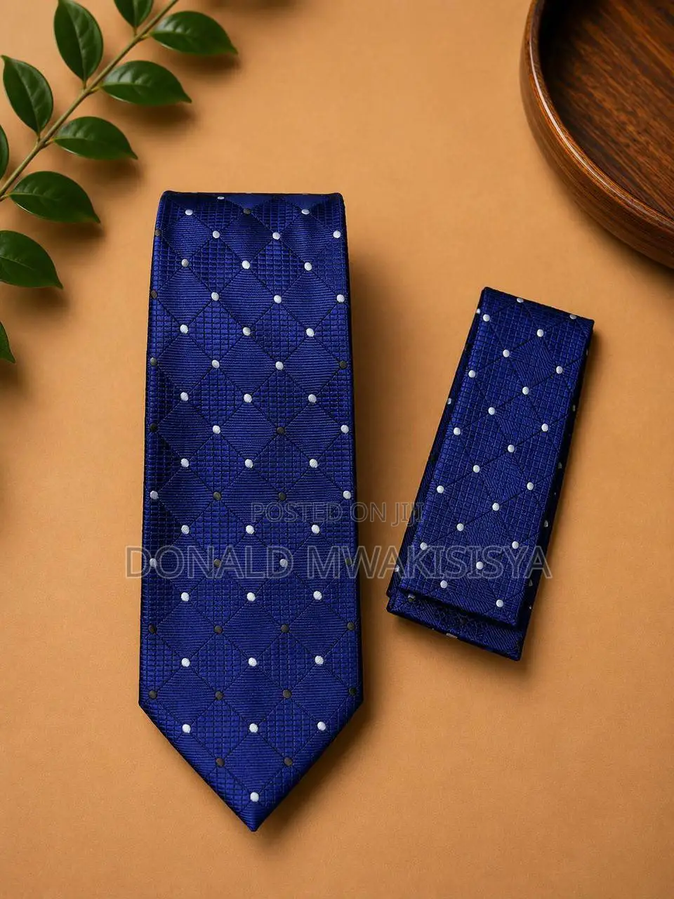 Premium Tie + Pocket Square