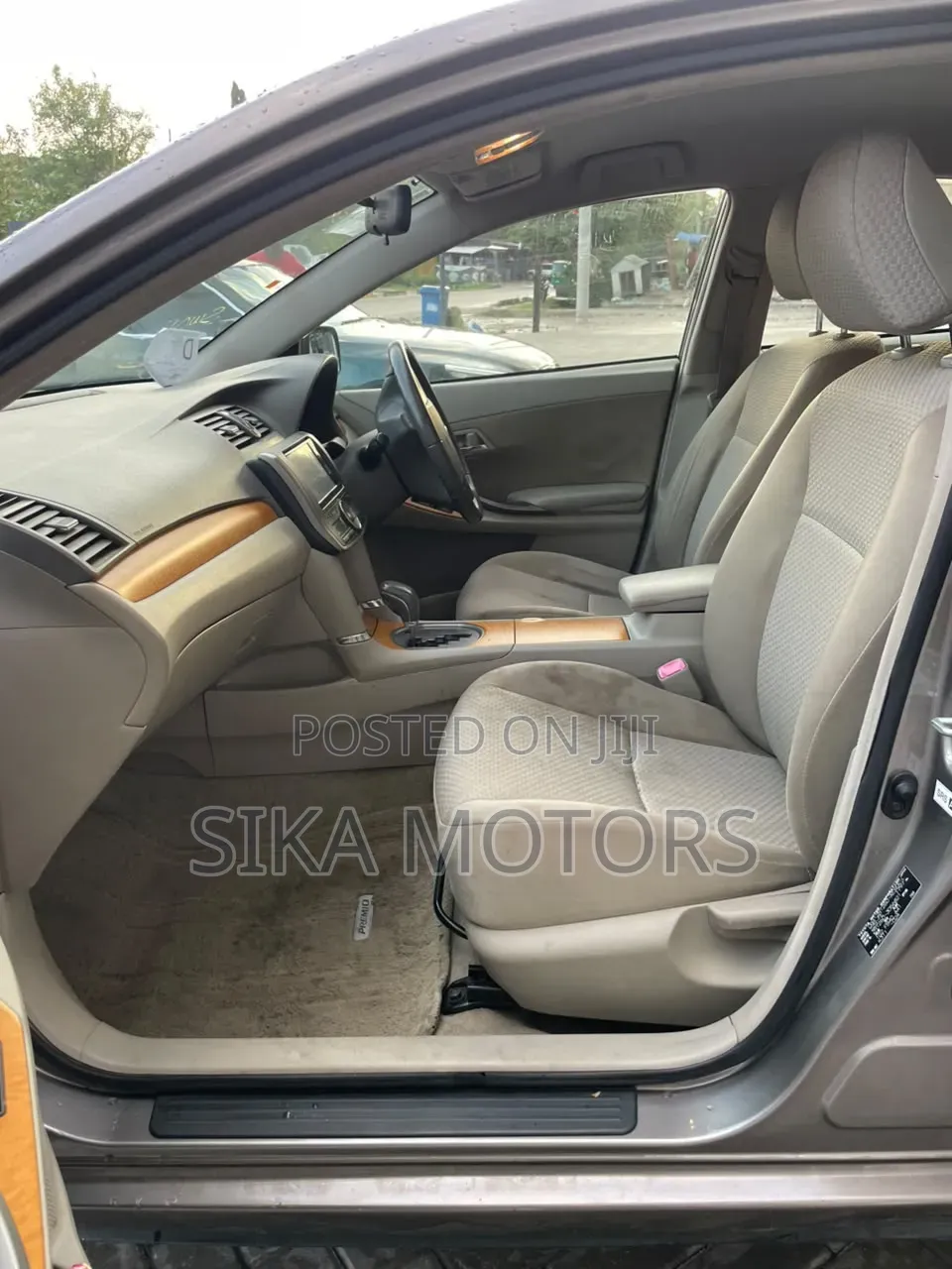 Toyota Premio 2010 Gray