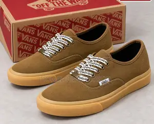Vans Off the Wall Authentic - Suede Gum Sole