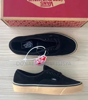 Vans Off the Wall Authentic - Suede Gum Sole