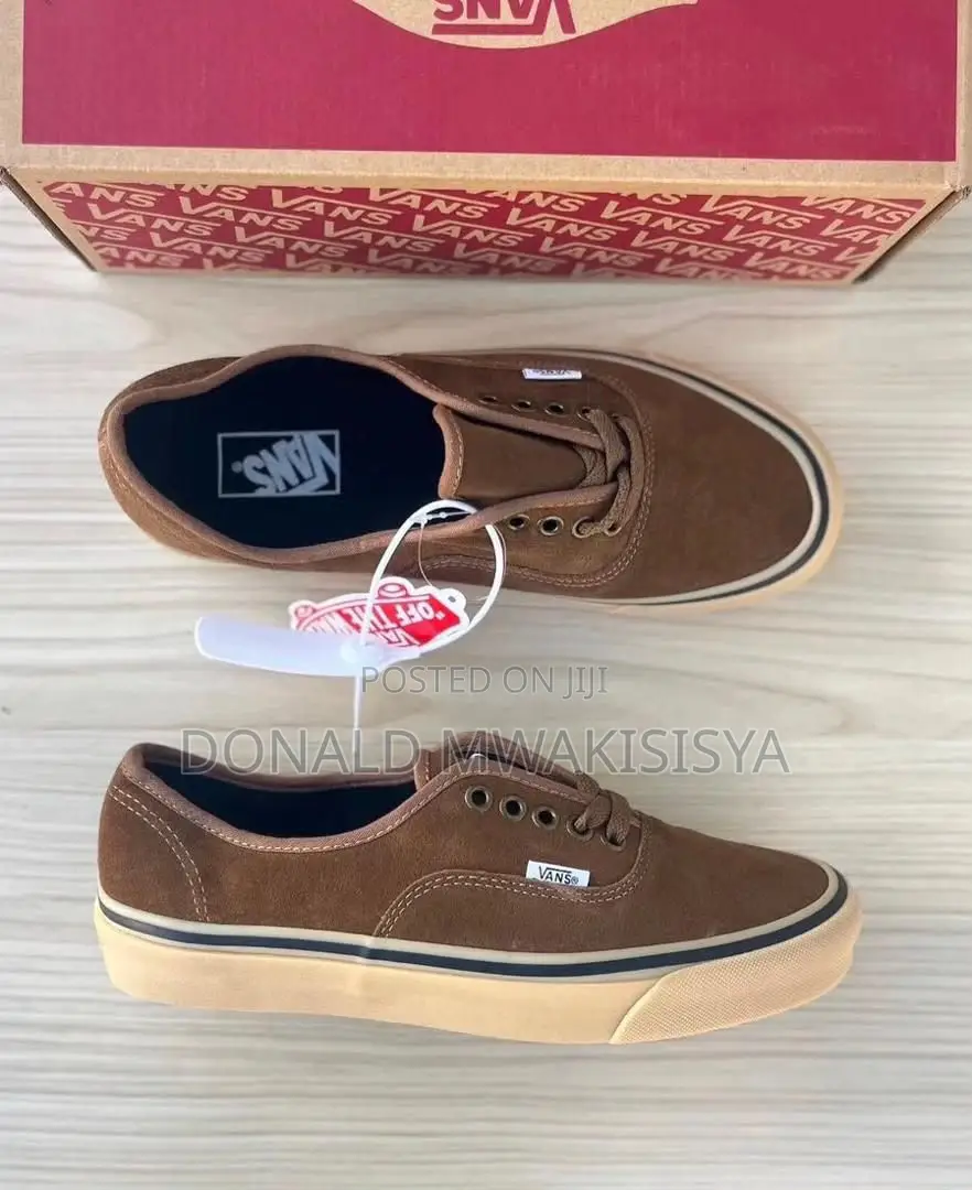 Vans Off the Wall Authentic - Suede Gum Sole