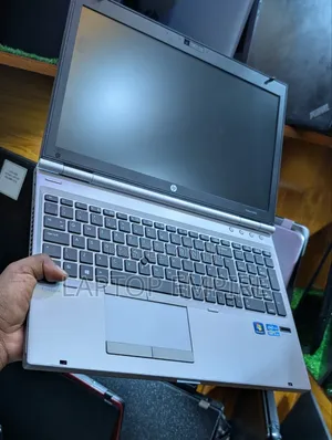 Laptop HP 8GB Intel Core i7 HDD 320GB