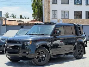 Land Rover Defender X-Dynamic SE 2023 Matt Black