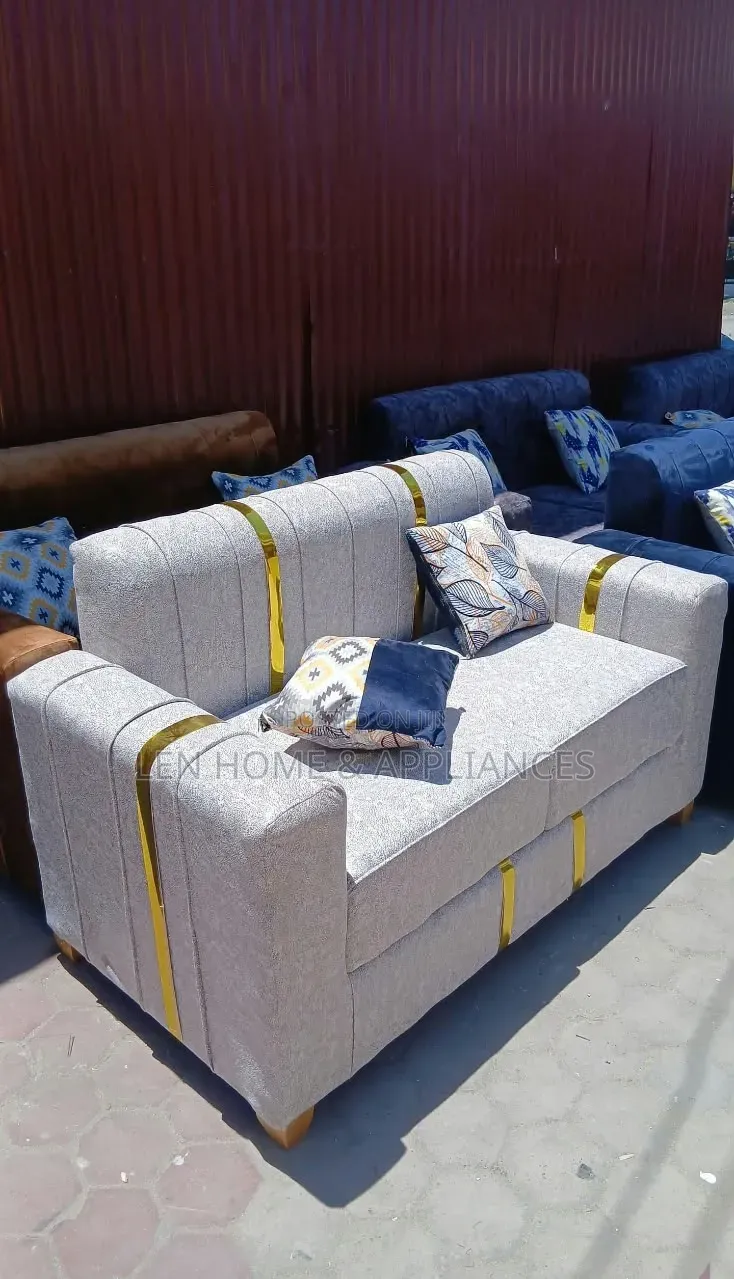 Sofa Ya Watu Wawili