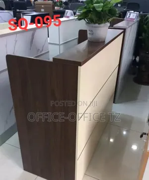 Reception Table 008 (Cm 120)