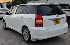 Toyota Wish 2006 Pearl
