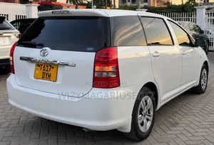 Toyota Wish 2006 Pearl