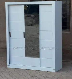 Kabati Za Milango Ya Slide Ya Milango Mitatu