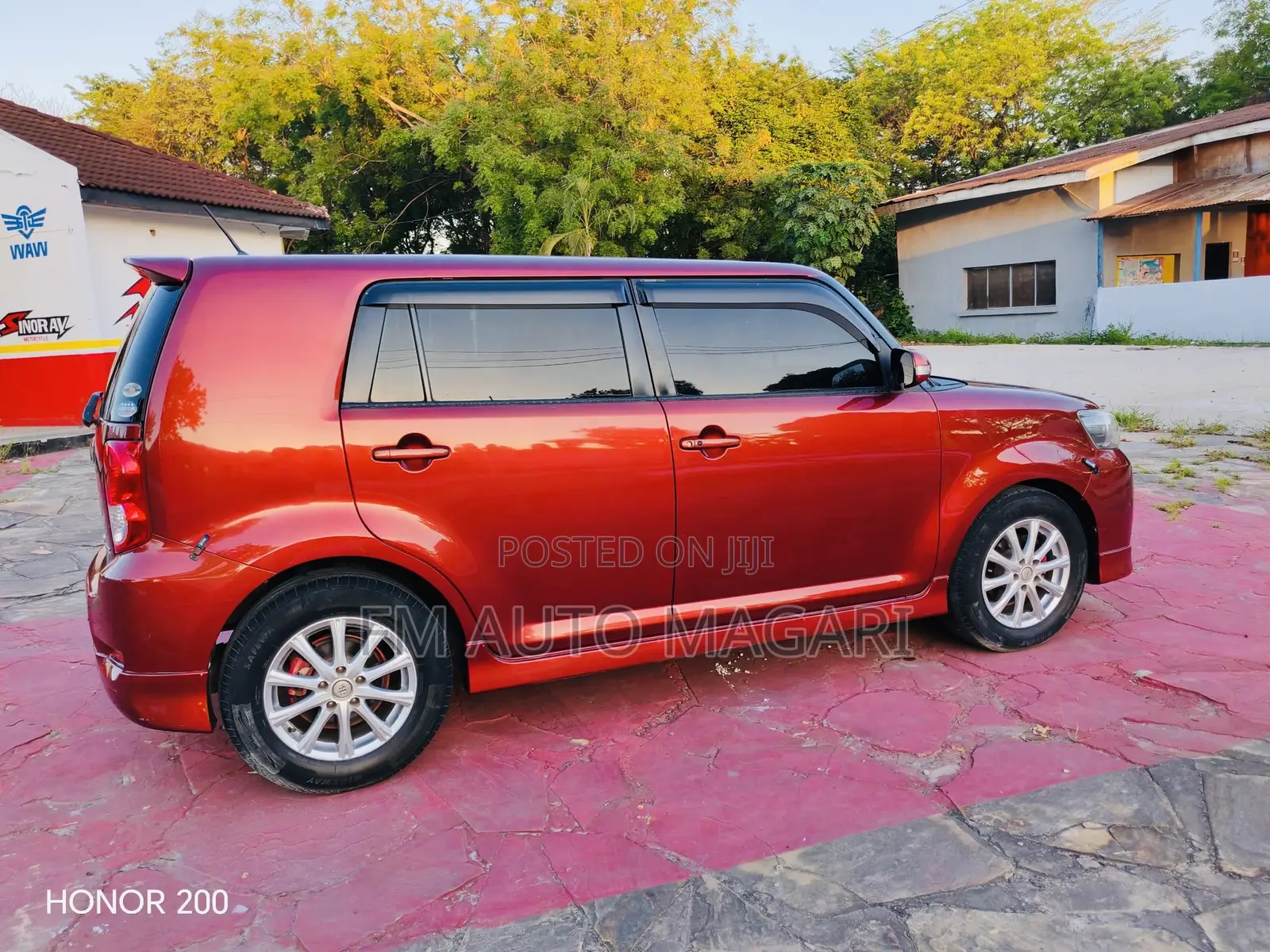 Toyota Corolla Rumion Hatchback 1.5 FWD 2009 Red