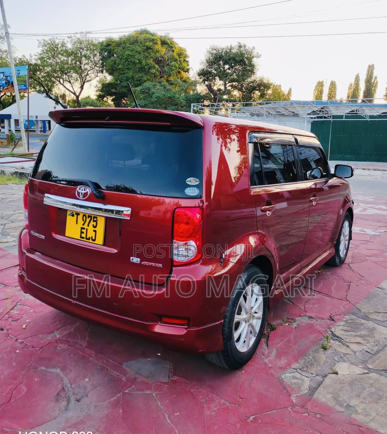 Toyota Corolla Rumion Hatchback 1.5 FWD 2009 Red