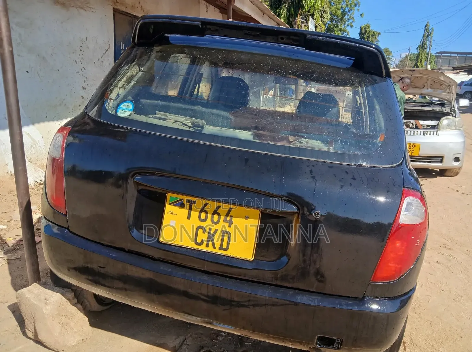 Toyota Duet 1999 Black