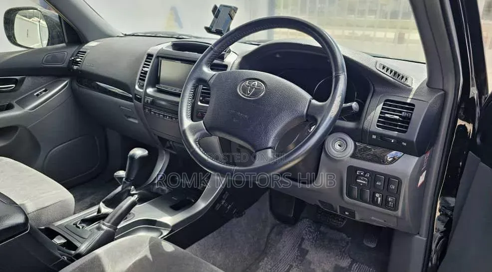 Toyota Land Cruiser Prado 2008 Black