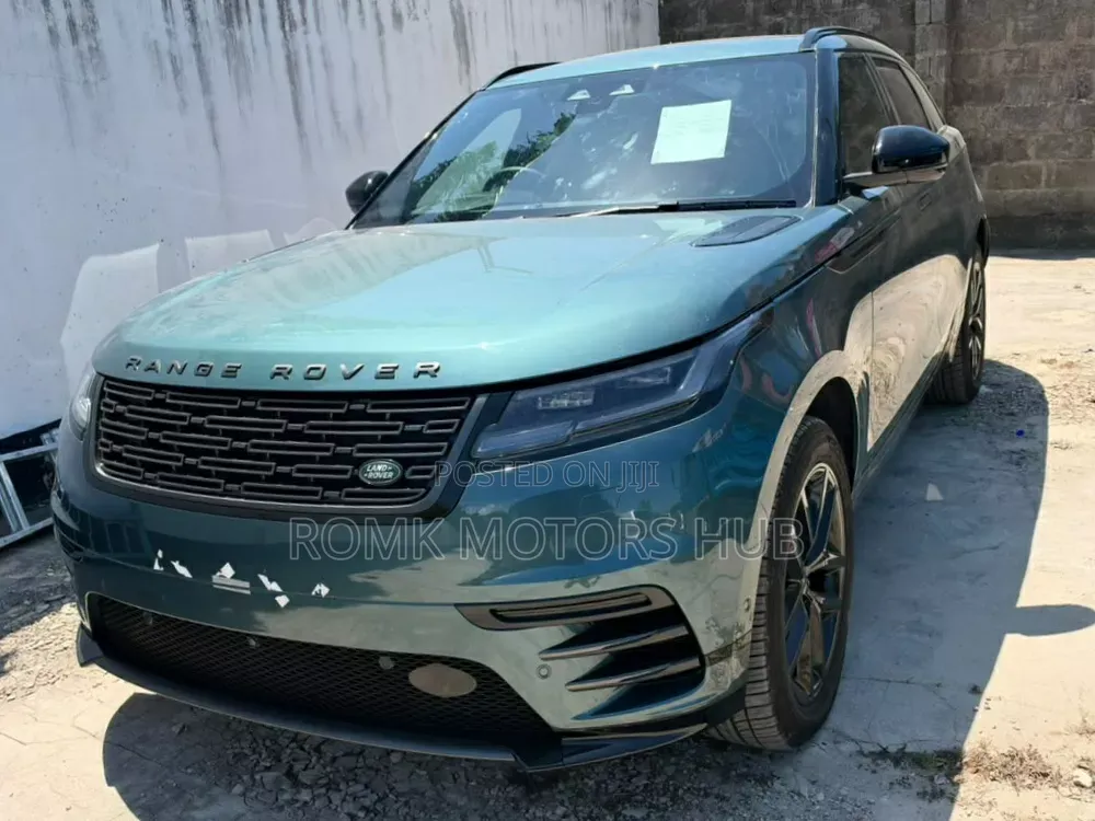 Land Rover Discovery 2025 Blue