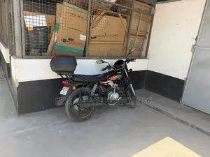 TVS HLX 125 2025 Black