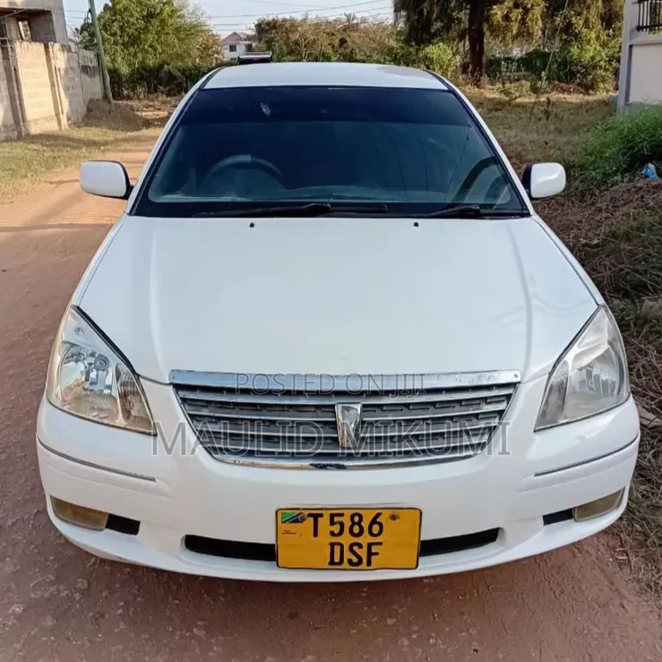 Toyota Premio 2004 White