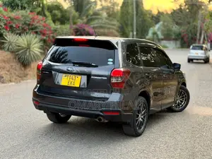 Subaru Forester 2014 Gray