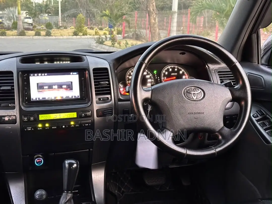 Toyota Land Cruiser Prado 2006 Matt Black