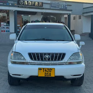 Toyota Harrier 2001 White