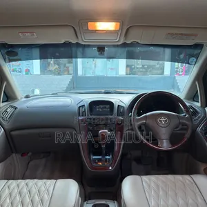 Toyota Harrier 2001 White