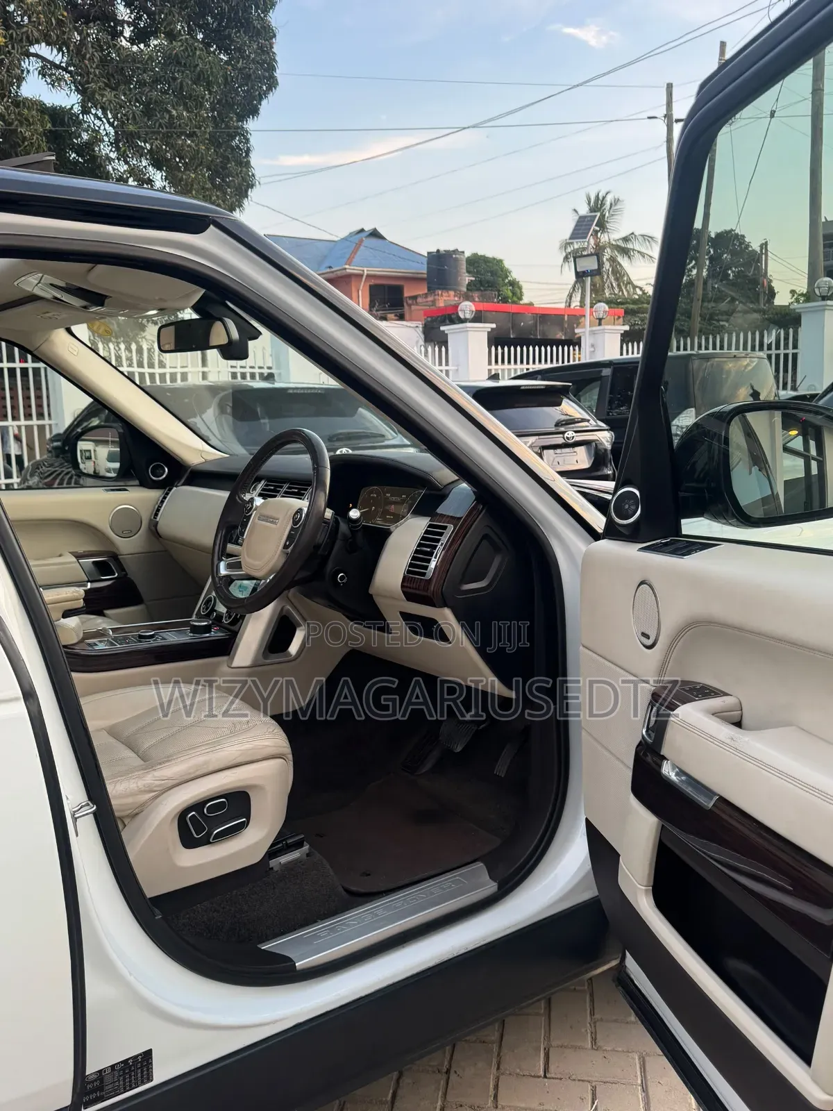Land Rover Range Rover Vogue 2013 Burgundy