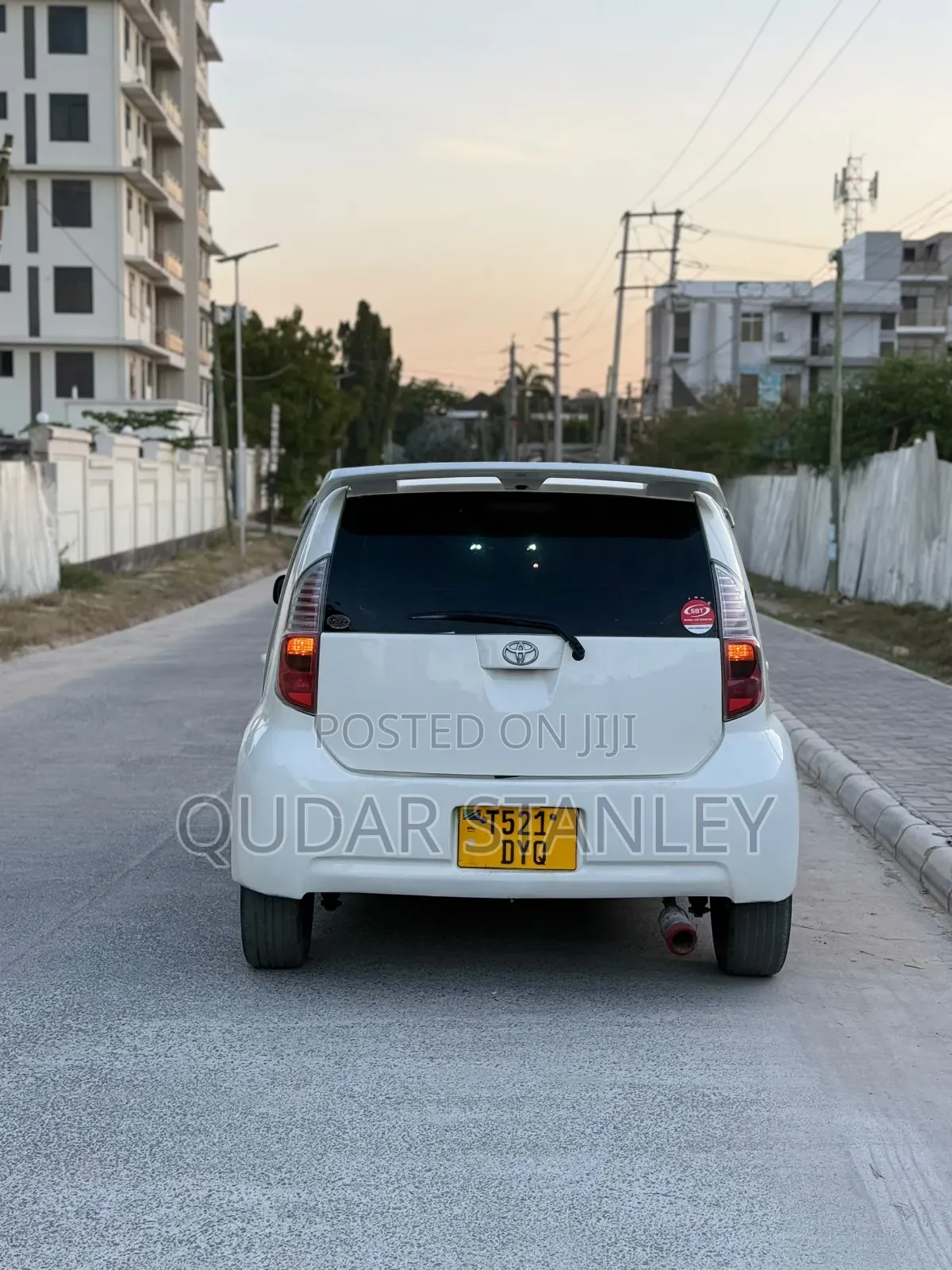 Toyota Passo 2004 White