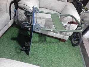 A Heavy Duty Folding 150kg Platform Trolley