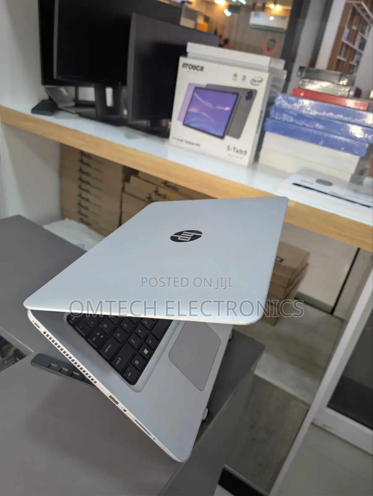 Laptop HP MT20 4GB Intel HDD+SSD 128GB