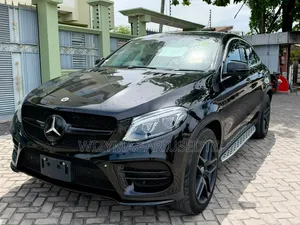 Mercedes-Benz GLE-Class 2017 Burgundy
