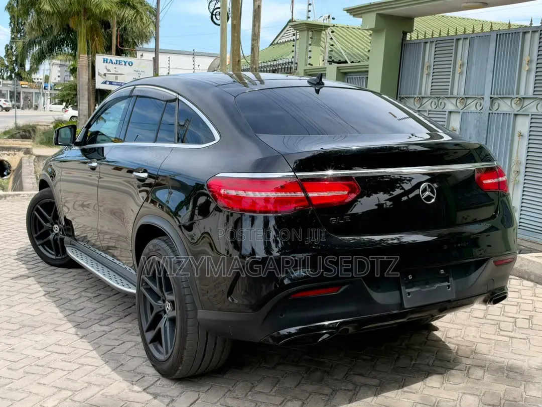 Mercedes-Benz GLE-Class 2017 Burgundy