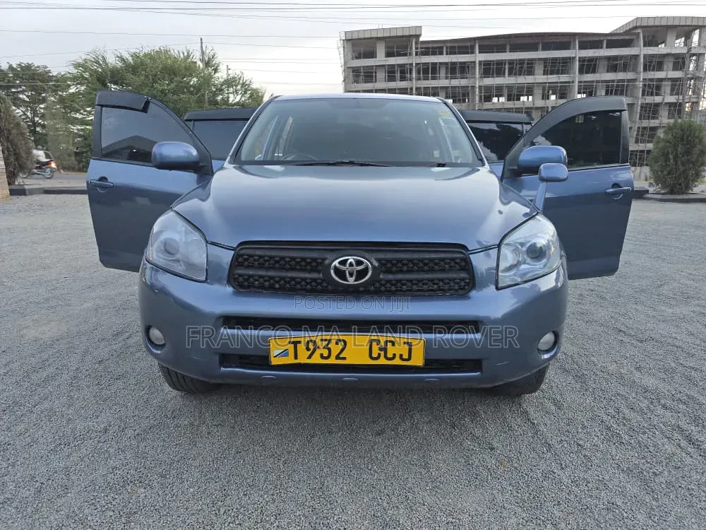 Toyota RAV4 Prime 2023 Blue