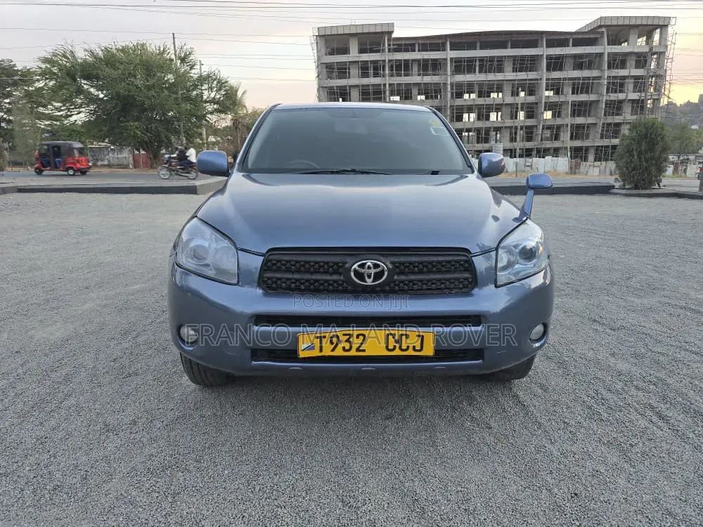 Toyota RAV4 Prime 2023 Blue