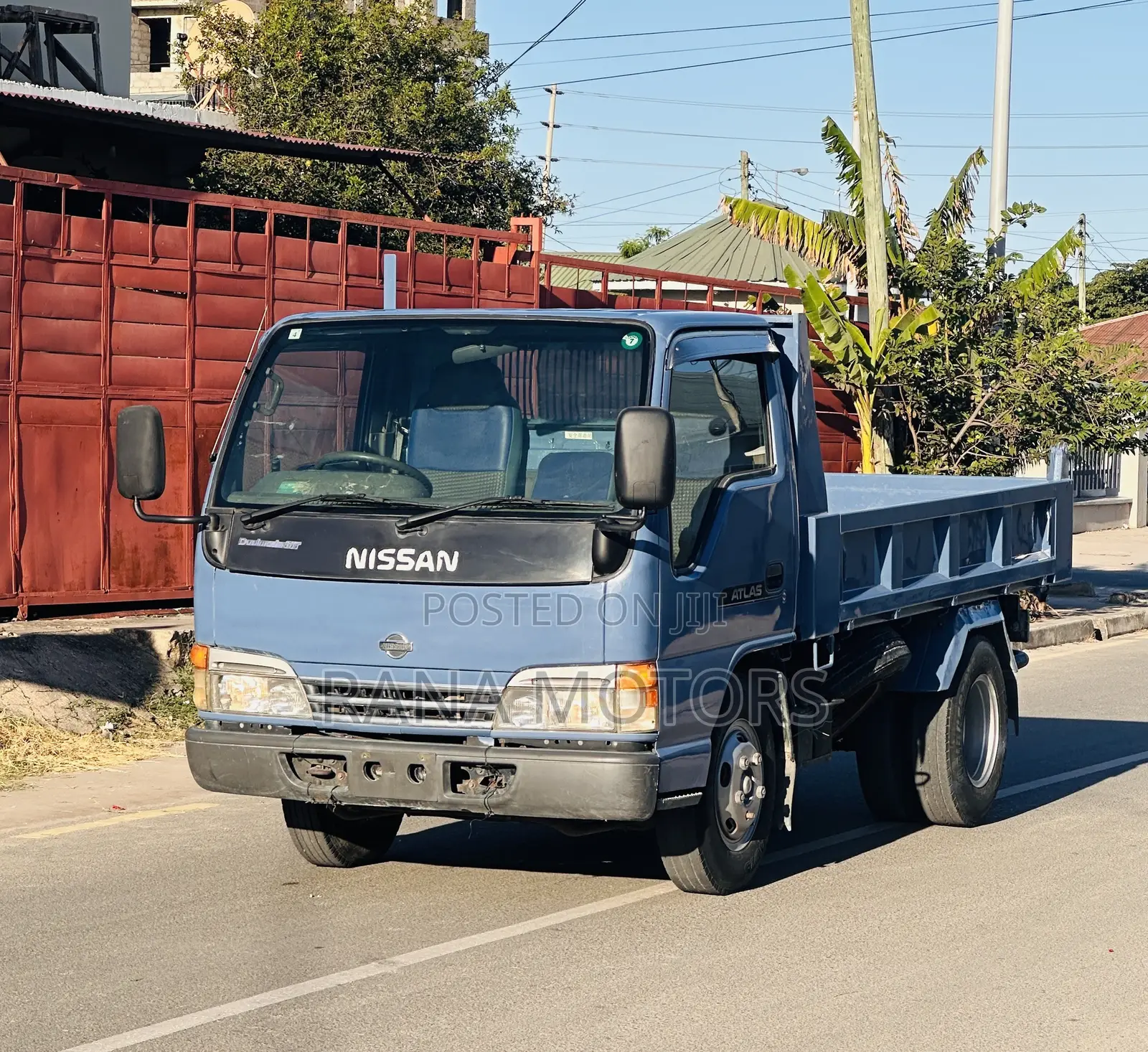 Nissan Atlas Tipper