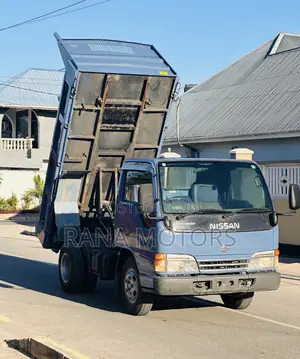 Nissan Atlas Tipper