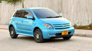 Toyota IST 2006 Blue