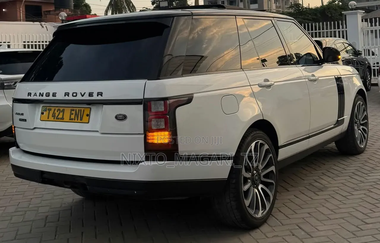 Land Rover Range Rover Vogue 2014 White