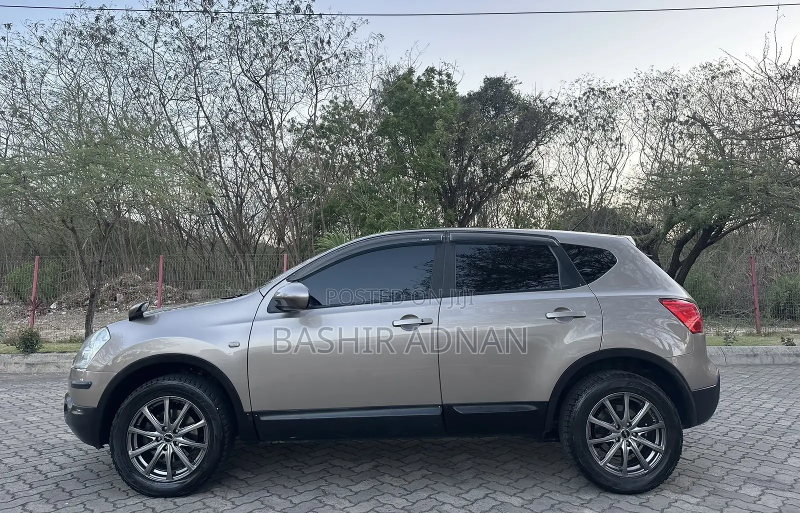 Nissan Dualis 2008 Beige