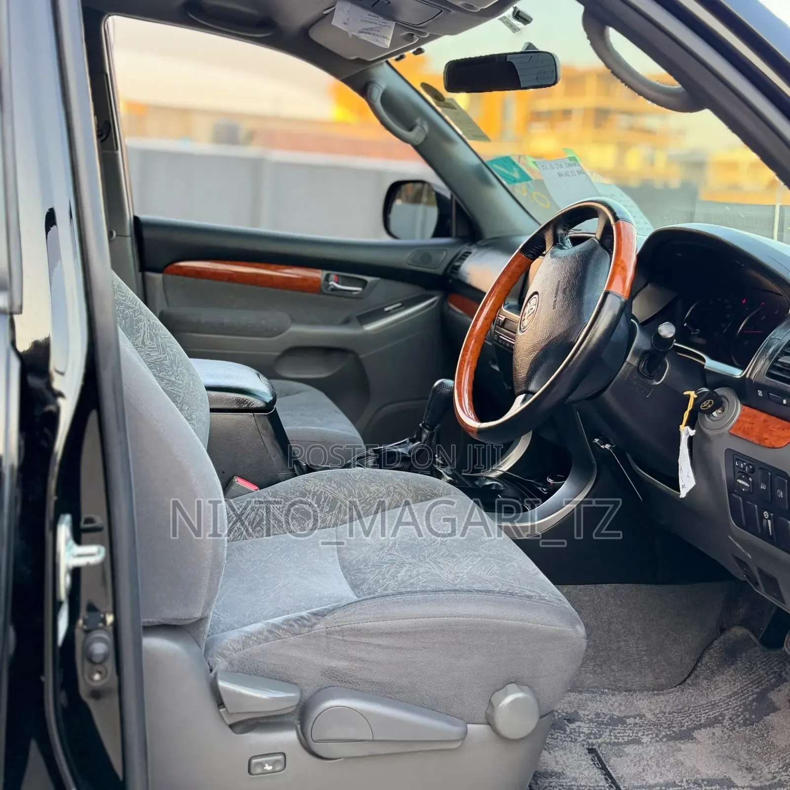 Toyota Land Cruiser 2007 Black