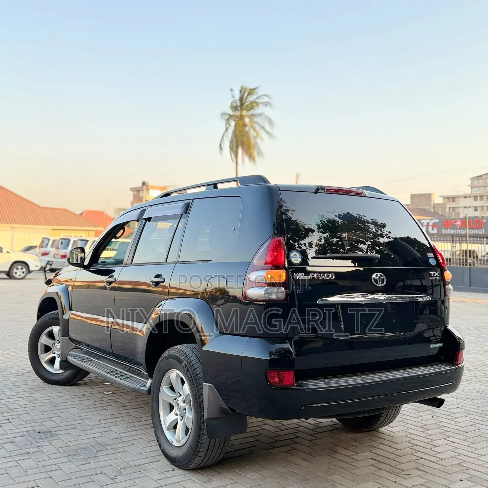 Toyota Land Cruiser 2007 Black